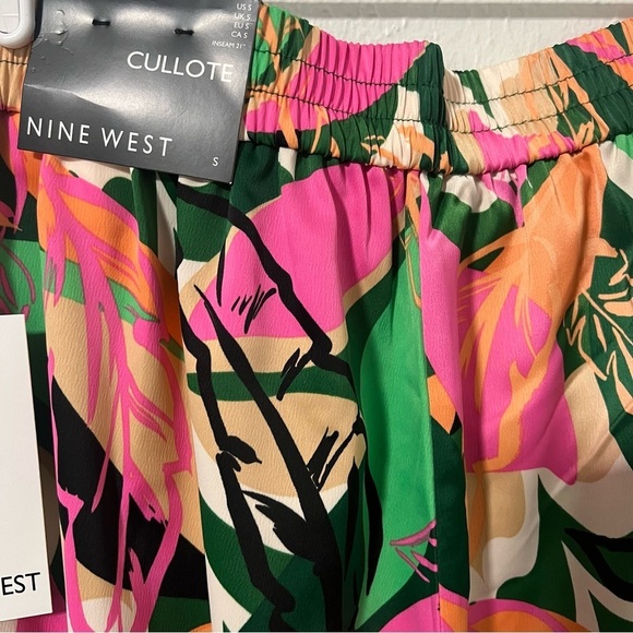 Nine West Women’s Cullote Small Green Chili Multicolor NWT Capri Pants Pull On - Picture 6 of 13